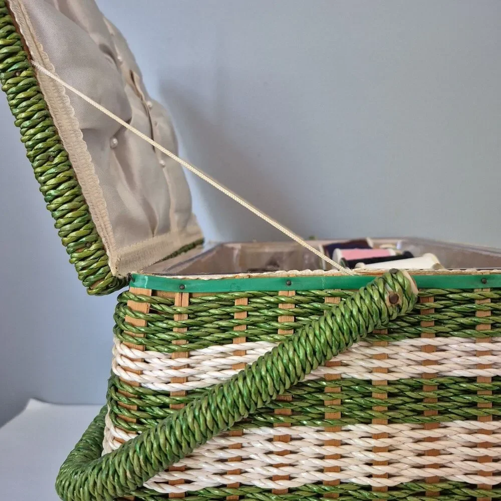 JCPenney VTG Green White Wicker Divider Sewing Box Caddy w/ Handle Accessories